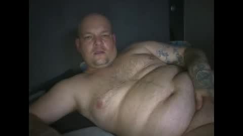 Snapshot of len_iwy chatting on 11.23.25 len_iwy online show from 11.23.25