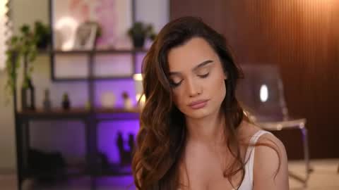 Lena Laurent online show from 05.26.26