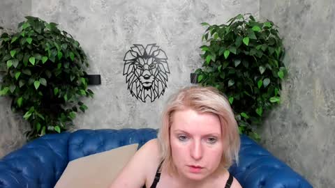 Lena online show from 12.19.24