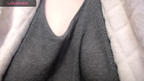 lenagolden online show from 01.20.25