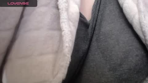 lenagolden online show from 01.29.25