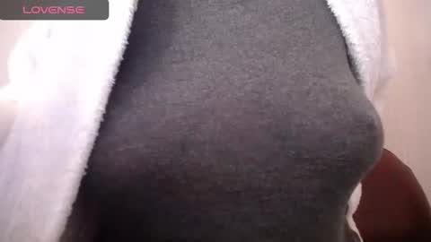 lenagolden online show from 10.28.25