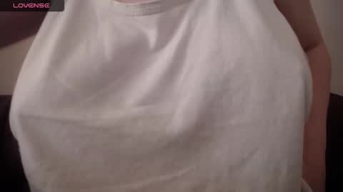 Snapshot of lenagolden chatting on 02.21.26 lenagolden online show from 02.21.26