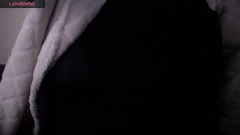 lenagolden online show from 03.26.26