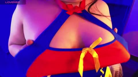 Lenna Kang online show from 12.15.25