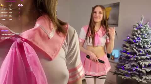 Earlene online show from 12.21.25