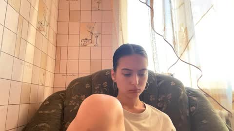 Hellomy name is Natalyits my first day here nice to meet you Give me 50 thumbs ups online show from 05.07.26