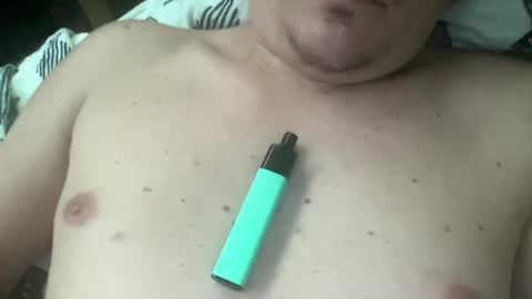 Snapshot of lennyhenny2024 chatting on 09.20.25 lenny online show from 09.20.25