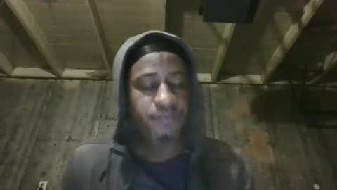 leo199984 online show from 12.17.25