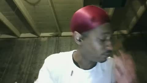 Snapshot of leo199984 chatting on 02.19.26 leo199984 online show from 02.19.26