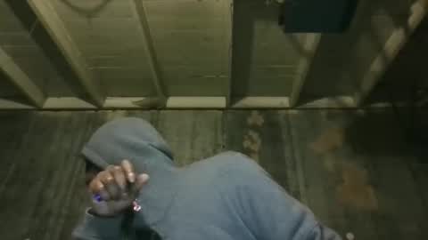 Snapshot of leo199984 chatting on 02.21.26 leo199984 online show from 02.21.26