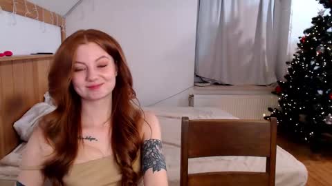 Snapshot of leo_and_lori chatting on 02.19.25 Leo and Lori online show from 02.19.25