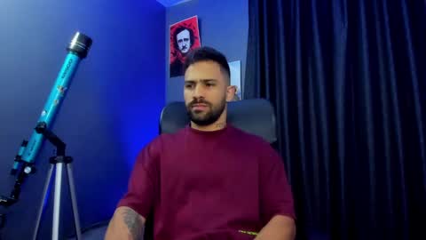 Snapshot of leo_diaz01 chatting on 02.14.25 Leo Diaz online show from 02.14.25