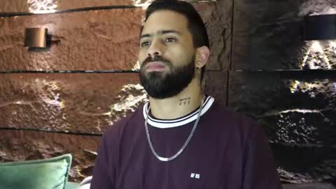 Snapshot of leo_diaz01 chatting on 09.13.25 Leo Diaz online show from 09.13.25