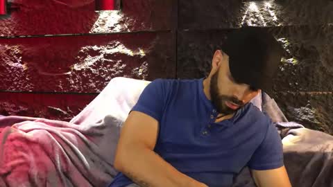 Snapshot of leo_diaz01 chatting on 10.29.25 Leo Diaz online show from 10.29.25