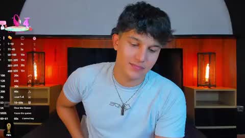 Snapshot of leo_savage_ chatting on 06.17.26 Leo online show from 06.17.26