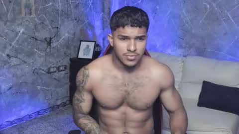 Snapshot of leo_taro chatting on 09.29.25 Leo independent model online show from 09.29.25