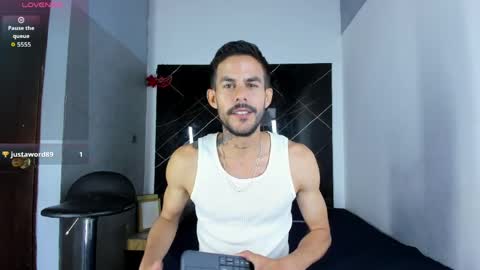 Snapshot of leo_vesper chatting on 04.07.26 leo vesper online show from 04.07.26