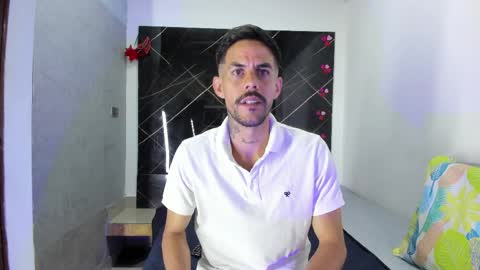 Snapshot of leo_vesper chatting on 04.18.26 leo vesper online show from 04.18.26