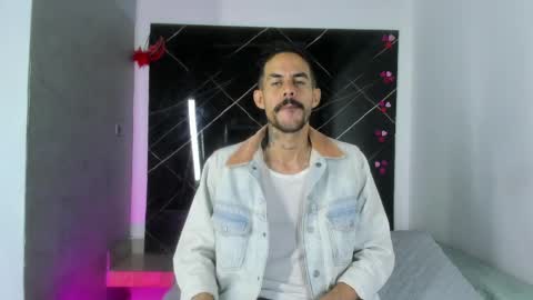 Snapshot of leo_vesper chatting on 04.24.26 leo vesper online show from 04.24.26