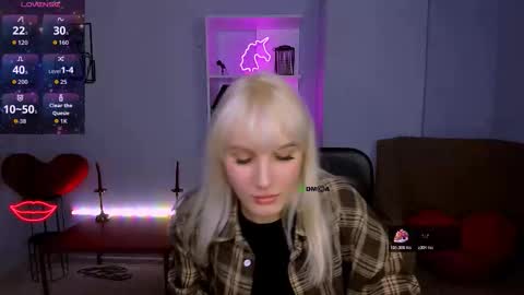 Leona online show from 11.17.25