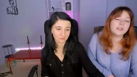 Leona online show from 11.18.25