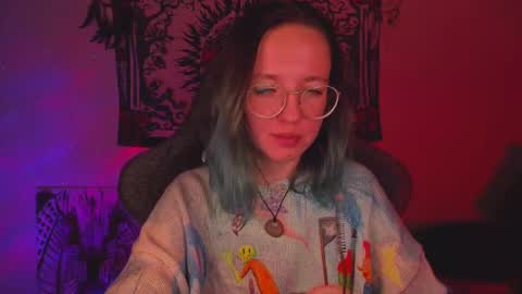 leona online show from 12.17.24