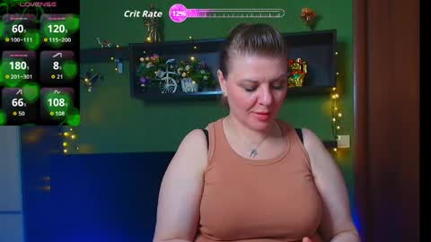 Snapshot of leona_tracie chatting on 04.22.26 Leona tracie online show from 04.22.26