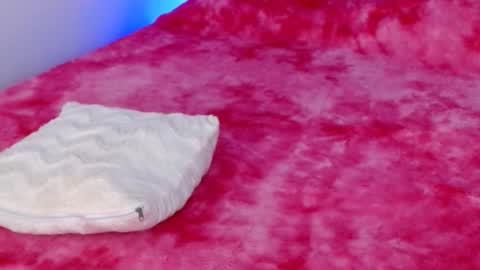 LUCY online show from 11.14.25