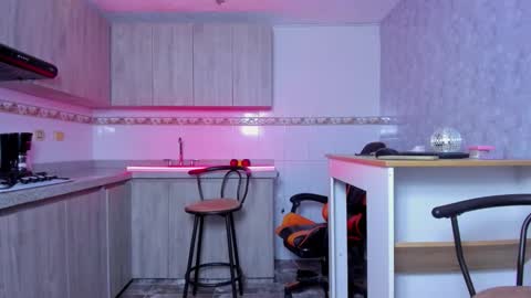 Tom Rider online show from 12.20.25