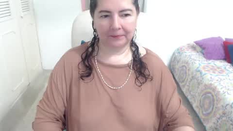 leonela   online show from 05.09.26