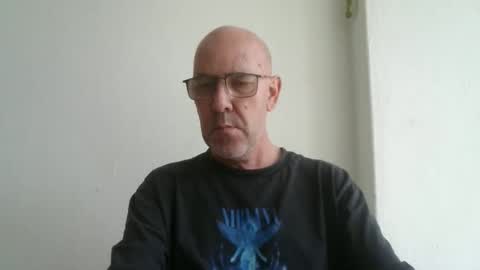 leonew71 online show from 04.24.26