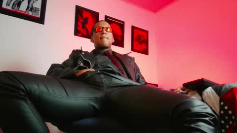 Lenardo jaramillo online show from 11.13.25