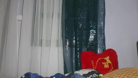 leonnida online show from 04.04.26