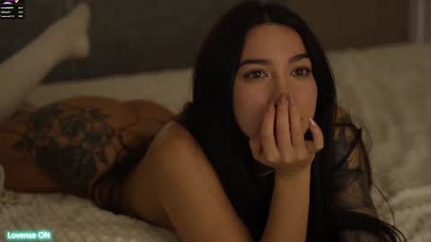 Leora online show from 12.09.24