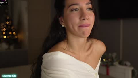 Leora online show from 12.16.24