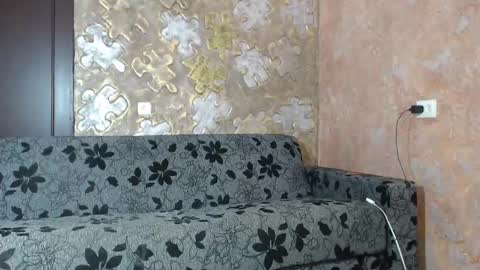 Snapshot of leoroman chatting on 03.08.25 leoroman online show from 03.08.25