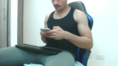 Snapshot of leostorm25 chatting on 10.07.25 leostorm25 online show from 10.07.25