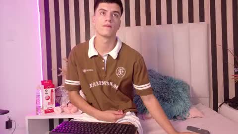 leotease online show from 06.18.26