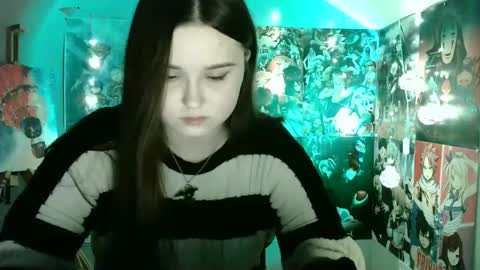 little secret online show from 01.07.25