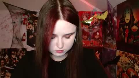 little secret online show from 10.02.25