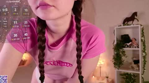 Snapshot of lerakit chatting on 12.01.25 Nicole Moore online show from 12.01.25