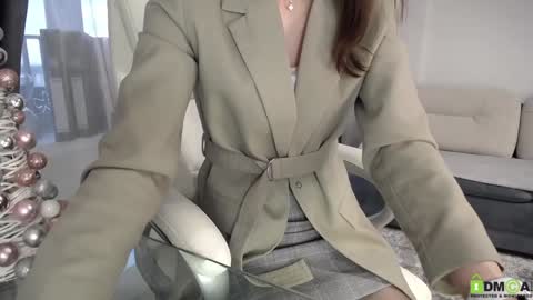 Snapshot of leraooook chatting on 12.26.24 Lera online show from 12.26.24