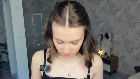 Snapshot of lesigrace chatting on 02.05.26 Sanem online show from 02.05.26