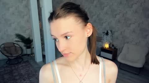 Snapshot of lesigrace chatting on 03.27.26 Sanem online show from 03.27.26