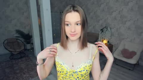 Snapshot of lesigrace chatting on 04.08.26 Sanem online show from 04.08.26