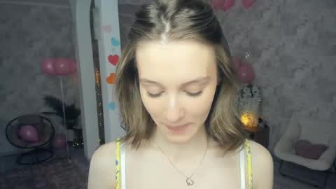 Snapshot of lesigrace chatting on 04.15.26 Sanem online show from 04.15.26