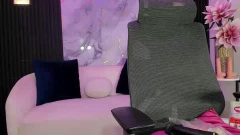 Lesly  online show from 09.29.25