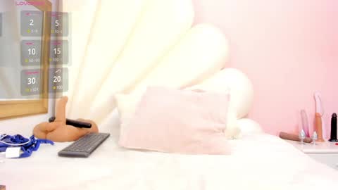 Letizia online show from 01.12.25