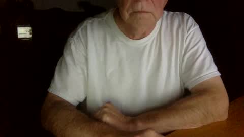 letscum2gether0 online show from 12.13.24